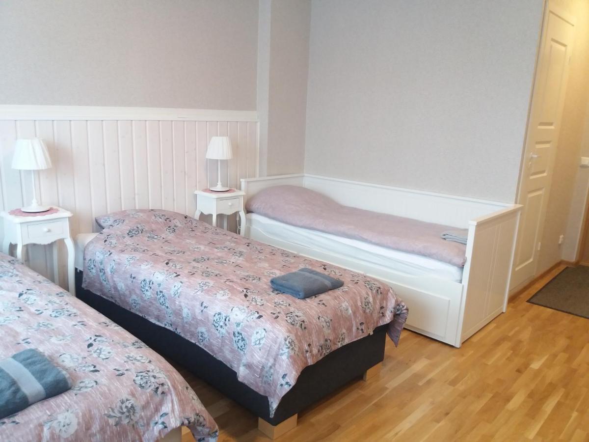 Nurmbergi Maja Hostel Βιλιάντι Εξωτερικό φωτογραφία